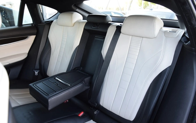 BMW X6 cena 149900 przebieg: 120000, rok produkcji 2016 z Grójec małe 497